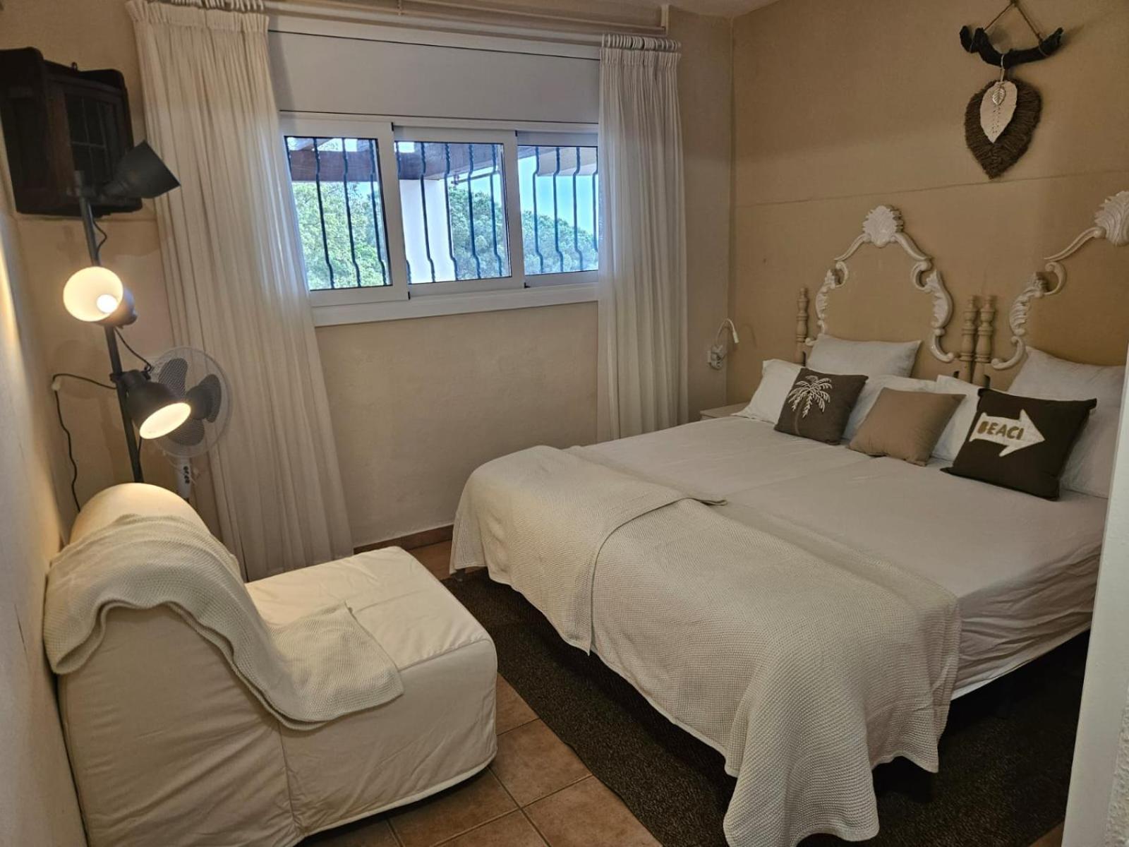 La Roqueta Hotel Тосса-де-Мар Экстерьер фото